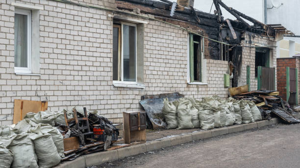 24/7 Emergency Fire Damage Removal experts in Slater, MO